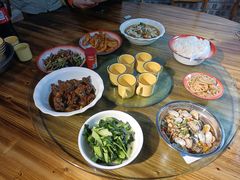 -老三样·美食研究中心(世贸路店)