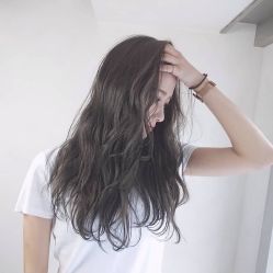 -茶发Salon·烫发染发理发