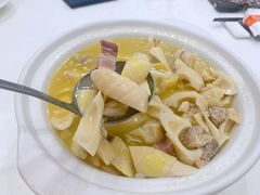 -金时代顺风大酒店(临港百联店)