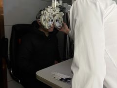 -翰佐蔡司小乐圆·依视路星趣控·暴龙眼镜折扣店