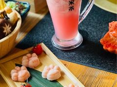 -湊湊火锅·茶憩(南京东路悦荟店)