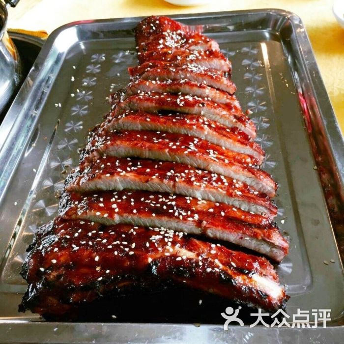 招牌肥仔吊烧排骨