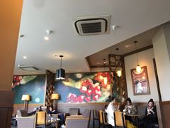 大堂-星巴克(无锡百联奥特莱斯店)