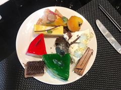 -圣丰索菲特·2 On 988 Café 自助餐厅