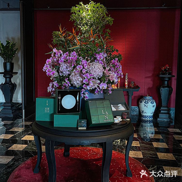 武汉东湖！！！中秋宴请聚餐就选这家～