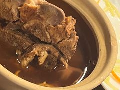 -万和春排骨砂锅米饭(湖北路店)