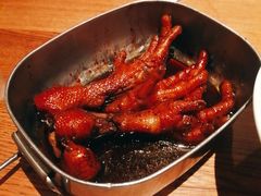 极致卤鸡爪-弄堂里·寻味杭州(湖滨银泰in77C区店)