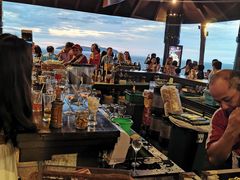 -Sunset Bar(丹绒亚路香格里拉店)