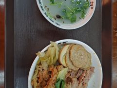 -老柴枝猪脚饭(窑岭店)