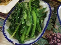 -刘姐啤酒鱼民族演艺餐厅(西街总店)
