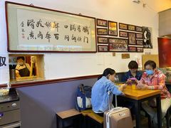 大堂-六爷门框百年卤煮