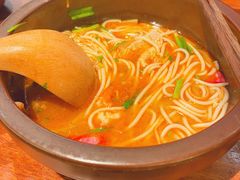 -良米山·云南野生菌过桥米线(上海首店)
