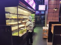 -佰人王串串香火锅(洋珠巷店)