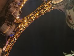 -影汇之星8字形摩天轮