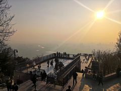 -紫金山山顶公园