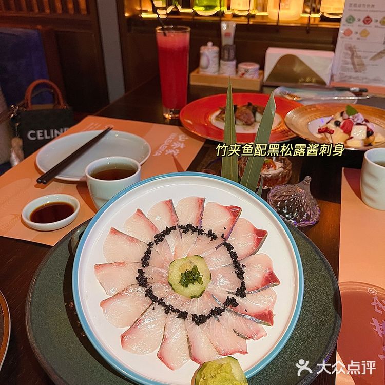 成都探店｜精致料理山葵家 终于开到IFS来啦🍣