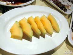 餐后送的水果——哈密瓜-蝶苑(吴江路店)