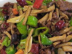 茶树菇炒牛肉-芳芳餐厅(白沙路店)