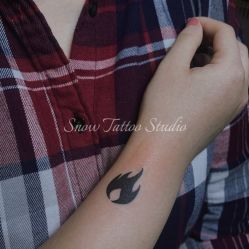 -SNOW TATTOO STUDIO