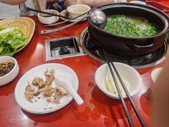 -菌之家·专业纯野生菌火锅·特色炒菌