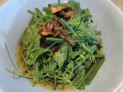 -雀蓝川菜(奥体广场店)