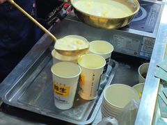 -清真老马家国华牛奶鸡蛋醪糟(正宁路店)