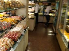 面包甜点陈列柜-Caidie Bakery采蝶轩(百越店)