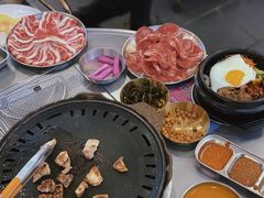 -玄希浪漫厨房·韩料烤肉(湖滨银泰in77店)