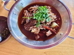 -大众跷脚牛肉馆·非遗传承单位(峨眉山店)