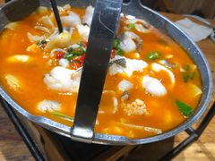 -老滇山寨•云南特色菜•地方菜•民族风情歌舞表演(金碧店)