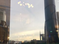 -港丽餐厅(高德置地店)