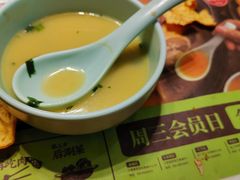 -洪氏嗨捞·猪肚鸡火锅(阳光天地店)