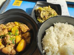 -老娘舅餐厅(黄龙体育中心店)
