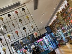 -VENCHI 闻绮(上海佛罗伦萨小镇店)