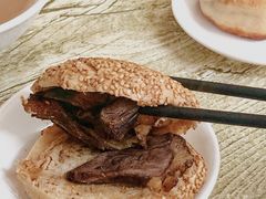 烧饼夹肉-永盛斋小吃(故宫店)