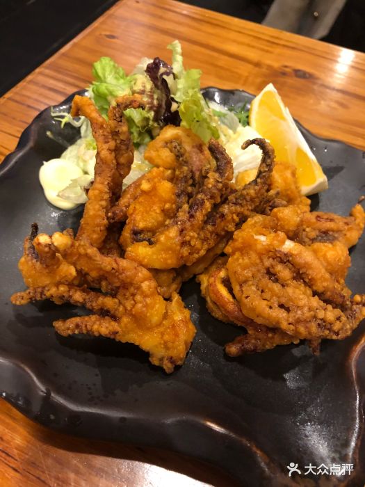 鸟屋居酒屋深夜食堂(虹桥假日广场2店)炸鱿鱼须图片