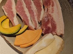 -黑豚黨韩国烤肉料理(悦然时光店)