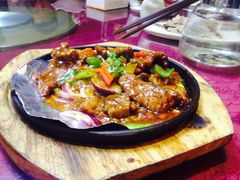铁板黑椒牛仔骨-聚宾楼·烤鸭·家宴(科技三路店)