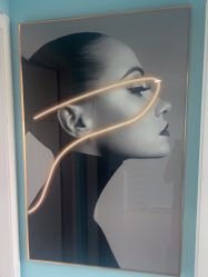 -斐尔国际皮肤管理中心