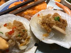 蒜蓉粉丝扇贝-三个渔夫·蒸汽海鲜(小白楼店)