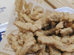 -魔都三兄弟酸辣粉·蘸卤炸串(虹桥万科店)