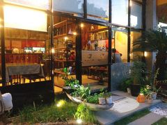 门面-彼芝奇比萨(红坊店)