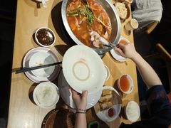 -老凯俚酸汤鱼(多彩城店)