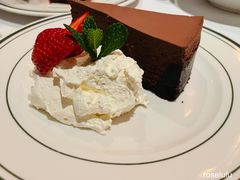 -Wolfgang’s Steakhouse 沃夫冈牛排馆(上海白玉兰广场店)