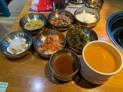-老炉家木炭烤肉(长江国际店)