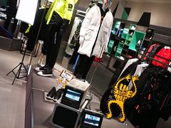 -马克华菲(长宁龙之梦店)