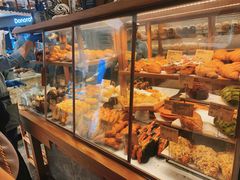 面包甜点陈列柜-PAPER STONE BAKERY(天环店)