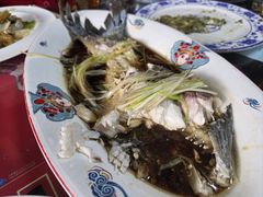 -雪湖煜辰鱼头老店(雪野湖店)