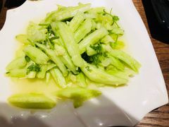 -喝丢一只鞋辣炒海鲜小烧烤(三八广场店)