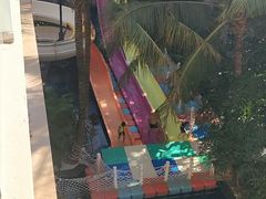 -三亚湾海居铂尔曼度假酒店